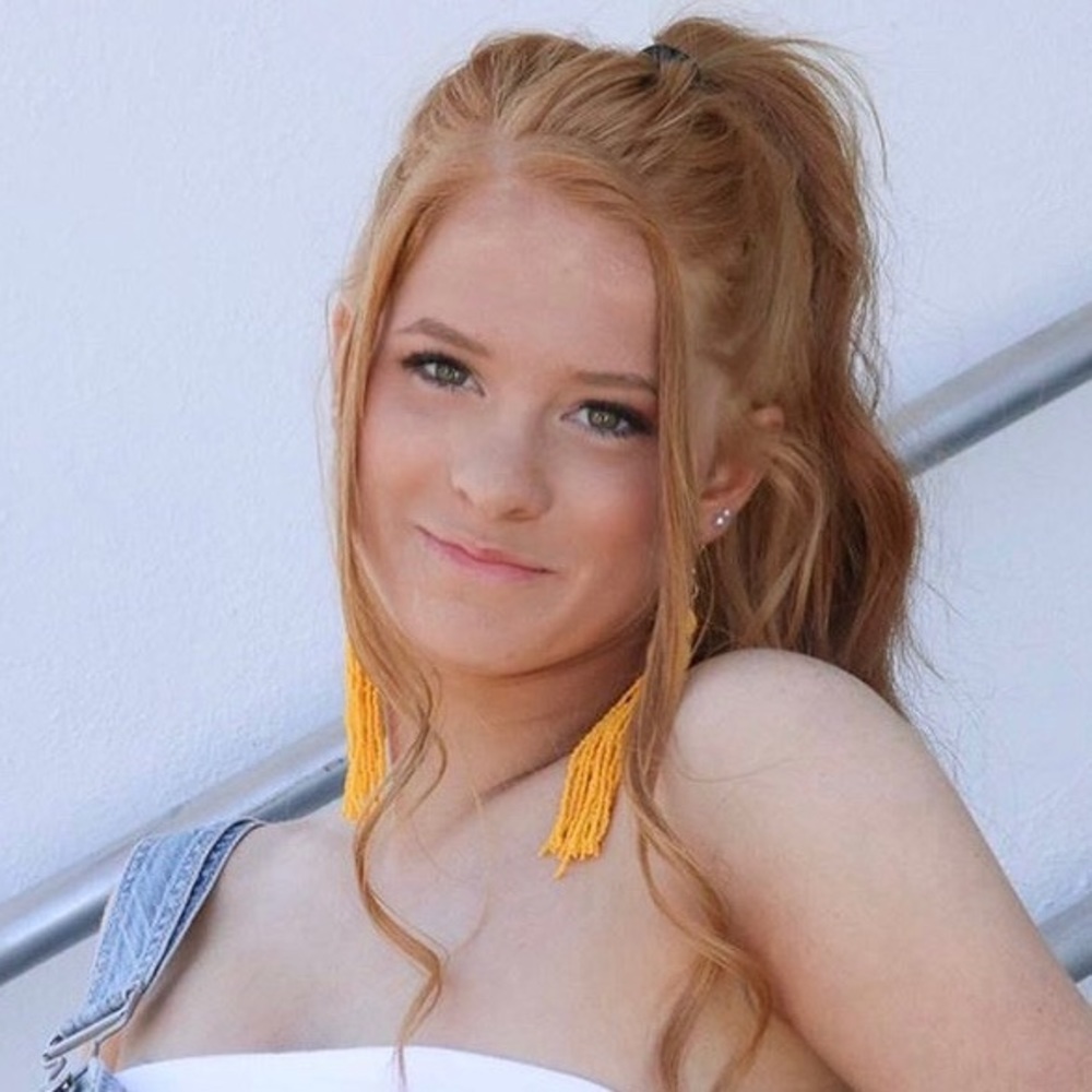 Meet your Posher, Coco